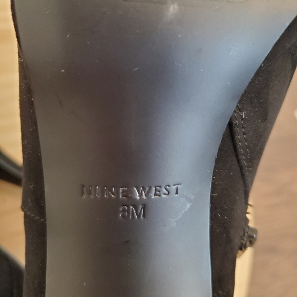 Nine West suede ankle boots-size 8 - Picture 9 of 10